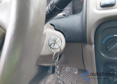 1999 Chevrolet Prizm Lsi from USA, damaged, VIN 1Y1SK5488XZ446933